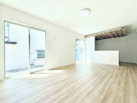 ���̑����� �������ӂƂ����u�ԂɍK����������A�S�n�悢�ꏊ