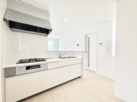 �L�b�`�� �������Ƒ����J��[�߂�A������̂���L�b�`��