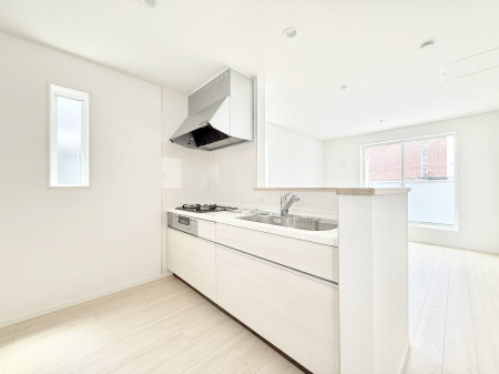 �L�b�`�� ���������y���݂ƐH�ׂ�K����͂���L�b�`��