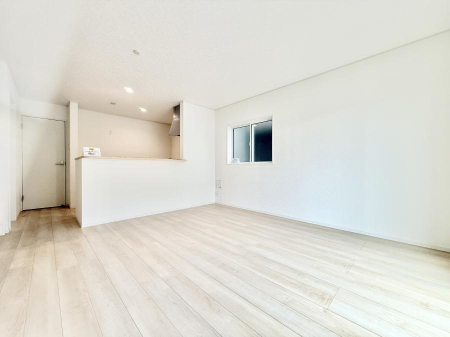 ���r���O ���������R�Ɖ�b�����܂��A�S�n�悢�ЂƂƂ�