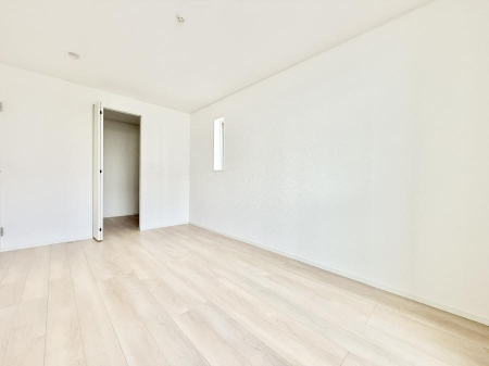 �Q�� ���������̔z�u��ʋC���̗ǂ��݌v�ŕ����̋�C�������炸�A��ɐV�N�ȋ�C������܂�