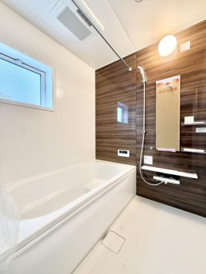 ���ӊ� �c�t���E�ۈ牀 600m �����w���c�t��