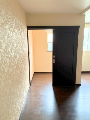 �Q�� ���������̔z�u��ʋC���̗ǂ��݌v�ŕ����̋�C�������炸�A��ɐV�N�ȋ�C������܂�