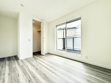 ���̑����� �������D��ŉ��₩�Ȏ��Ԃ��������