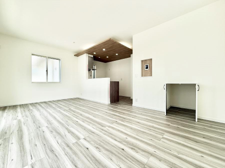 ���̑����� �������Ƒ��̏Ί炪���ӂ��A���났�̋��