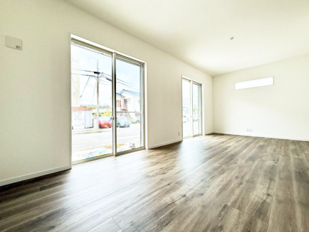 ���r���O ���������C�ɓ���̏ꏊ�ŁA�̂�т�Ƃ������Ԃ�