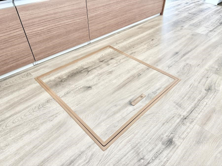 ���̑����� �ݔ����B�ꂽ���[�X�y�[�X�ŉƑS�̂��X�b�L��