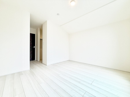 �Q�� ���������̔z�u��ʋC���̗ǂ��݌v�ŕ����̋�C�������炸�A��ɐV�N�ȋ�C������܂�