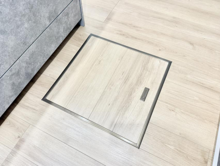 ���̑����� �ݔ����B�ꂽ���[�X�y�[�X�ŉƑS�̂��X�b�L��