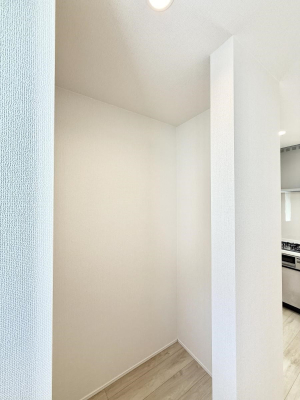 ���[ ����