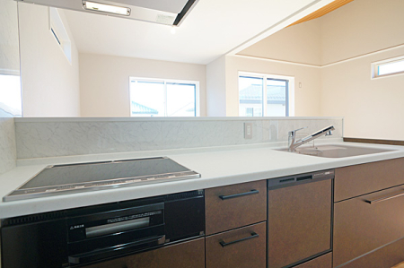 �L�b�`�� �������A�C�f�A�L����A�N���G�C�e�B�u�ȗ������