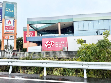 ���ӊ� �X�[�p�[ 700m ���s�A �J���X