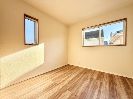 �q������ �������Ƌ�⃌�C�A�E�g�����R�ɔz�u�ł��邽�ߎg�����肪�ǂ����K�ɉ߂����܂�