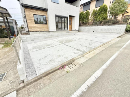  �O�ρ��J�[�X�y�[�X�L