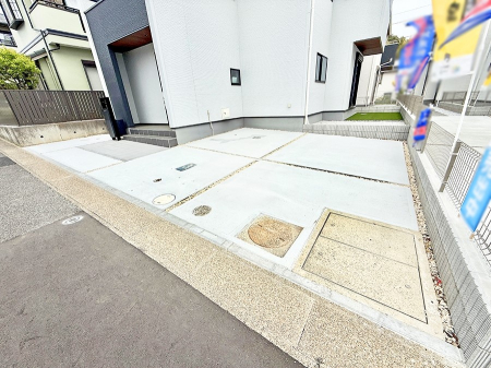  �O�ρ��J�[�X�y�[�X�L