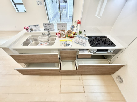 �L�b�`�� ����