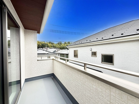 �o���R�j�[ ����