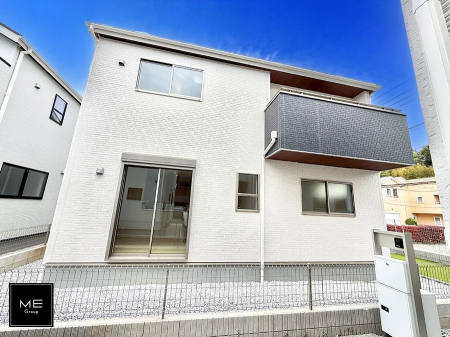 ���n�O�ώʐ^ �O�ρ��V������炵���n�܂�ꏊ�ŁA�Ƒ����J��[�߂�