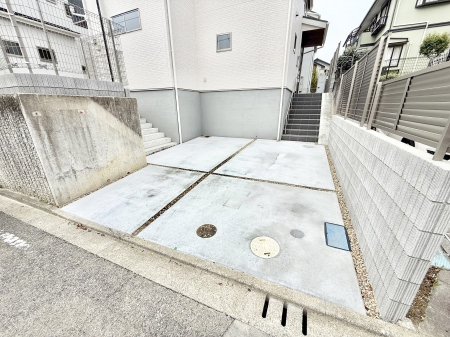  �O�ρ����K�Ȓ��ԃX�y�[�X�ň��S