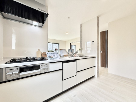 �L�b�`�� ����