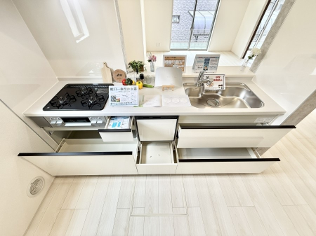 �L�b�`�� ����