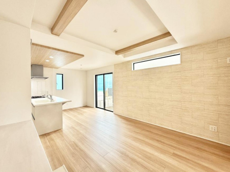 ���r���O �������S���������ꏊ�A�������߂����郊�r���O