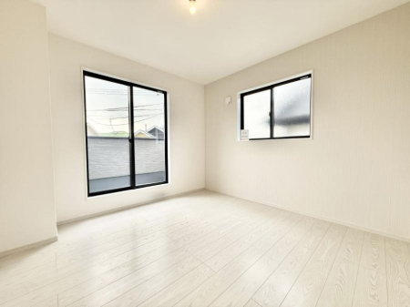 �q������ ����