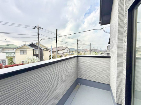 �o���R�j�[ ����