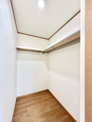 ���[ ������WIC�t���ňߗނ��ו����܂Ƃ߂Ď��[�ł���֗��ȋ�Ԃł�