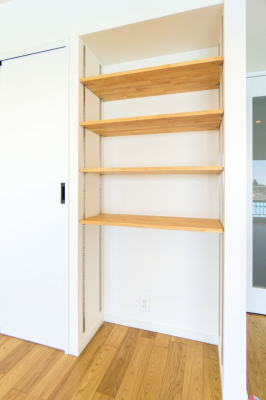 ���[ ����