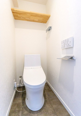 �g�C�� ����