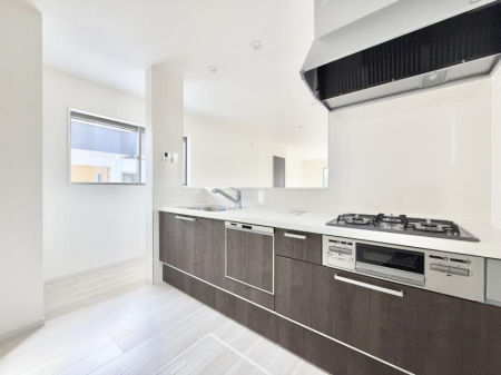 �L�b�`�� �������Ƒ����J��[�߂�A������̂���L�b�`��