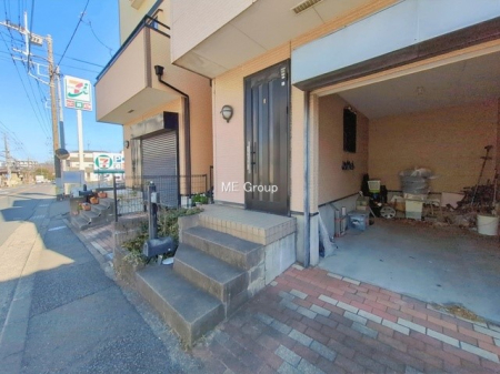  �}�ʂƈقȂ�ꍇ�͌�����D��