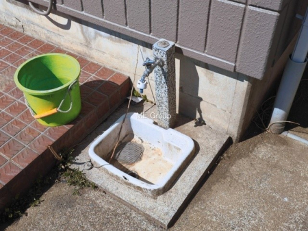  �}�ʂƈقȂ�ꍇ�͌�����D��