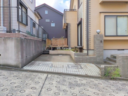  �O�ρ��J�[�X�y�[�X�L