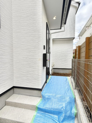 ���� �O�ρ� �V���v���Ŕ������A�Z�܂��̑���ۂ��ʂ錺�ւł�