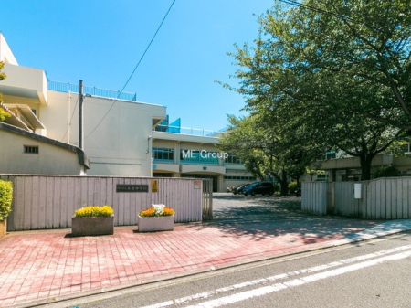 ���ӊ� ���w�Z 700m ���l�s���{�h���w�Z