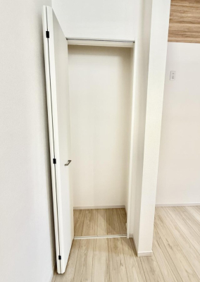 ���[ 1����  