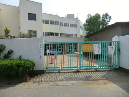 ���ӊ� ���w�Z 362m �������R�s���攪���w�Z