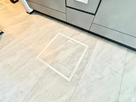 ���̑����� �ݔ����B�ꂽ���[�X�y�[�X�ŉƑS�̂��X�b�L��