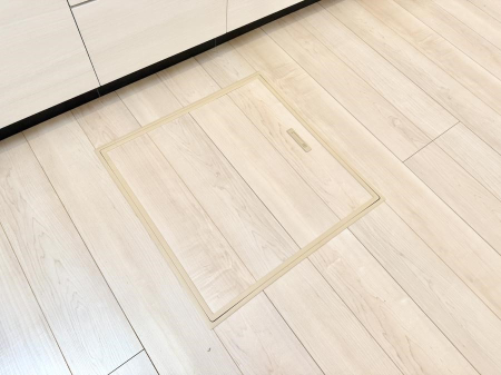 ���̑����� �ݔ����B�ꂽ���[�X�y�[�X�ŉƑS�̂��X�b�L��