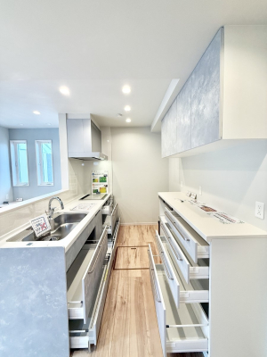 �L�b�`�� 4����  ���V���v���ŋ@�\�I�A�����g���₷���L�b�`��