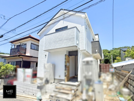 ���n�O�ώʐ^ 1����  ���V������炵���n�܂�ꏊ�ŁA�Ƒ����J��[�߂�