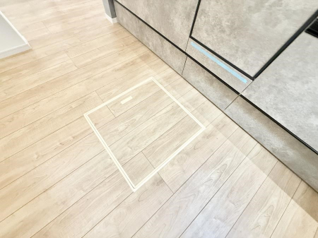 ���̑����� �ݔ����B�ꂽ���[�X�y�[�X�ŉƑS�̂��X�b�L��