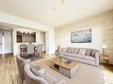 ���r���O �������S���������ꏊ�A�������߂����郊�r���O