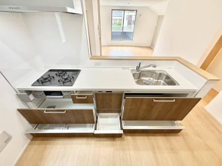 �L�b�`�� 1����  ���Ƒ����J��[�߂�A������̂���L�b�`��