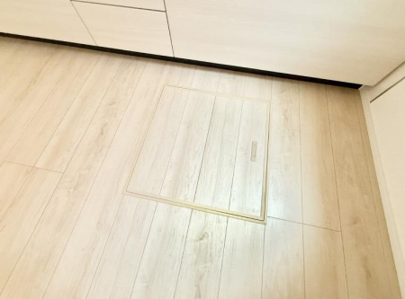 ���̑����� �ݔ����B�ꂽ���[�X�y�[�X�ŉƑS�̂��X�b�L��