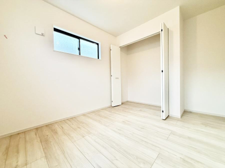 �Q�� 2����  �����̔z�u��ʋC���̗ǂ��݌v�ŕ����̋�C�������炸�A��ɐV�N�ȋ�C������܂�