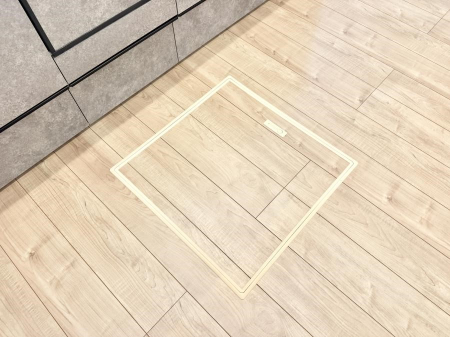 ���̑����� �ݔ����B�ꂽ���[�X�y�[�X�ŉƑS�̂��X�b�L��