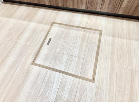 ���̑����� �ݔ����B�ꂽ���[�X�y�[�X�ŉƑS�̂��X�b�L��